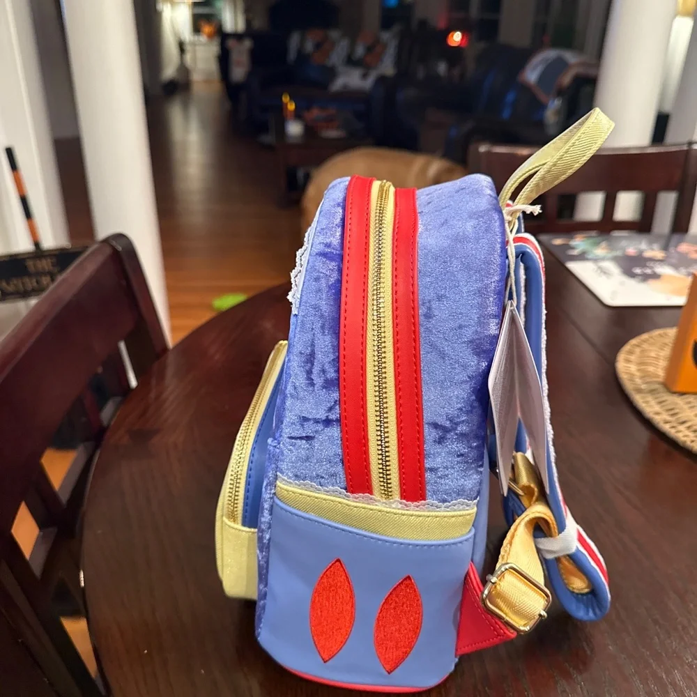 Snow White Loungefly - Picture 2 of 4